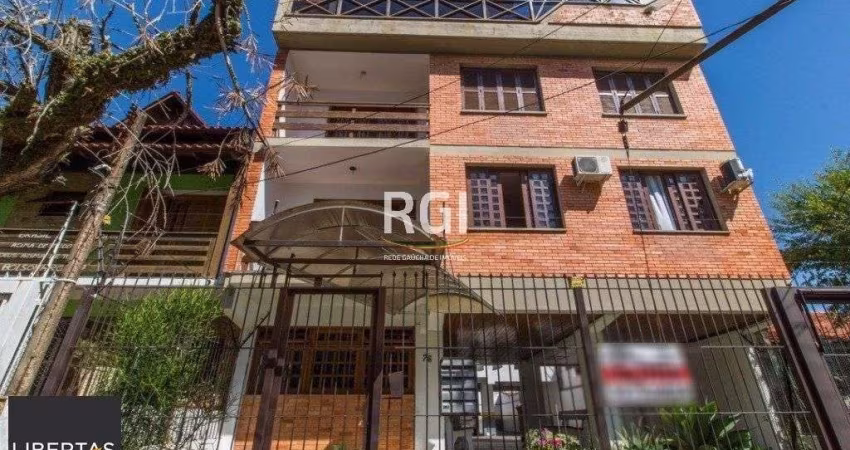 Cobertura para Venda - 170m², 3 dormitórios, 2 vagas - São Sebastião