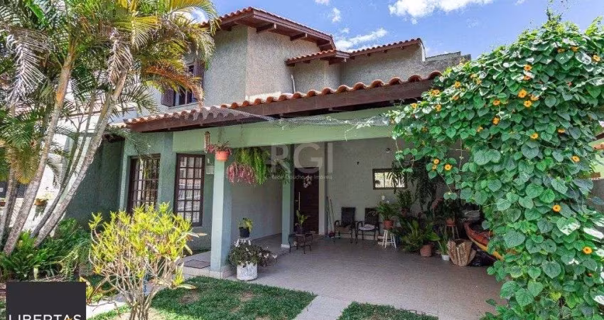 Casa na zona sul de 4 dormitórios 2 vagas - Espirito Santo