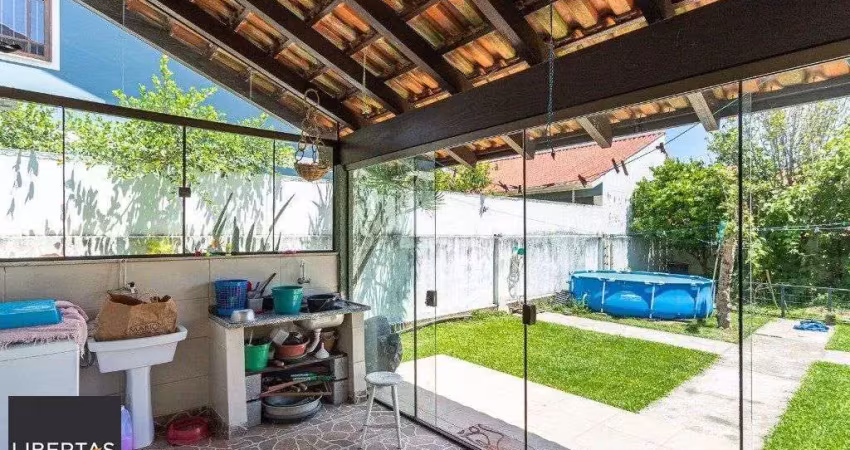 Casa com 4 quartos à venda na Rua Jayme Saul de Borba, 21, Espírito Santo, Porto Alegre