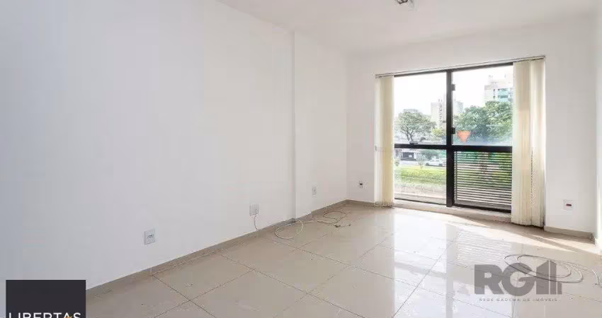 Sala comercial à venda na Avenida Ipiranga, 745, Menino Deus, Porto Alegre