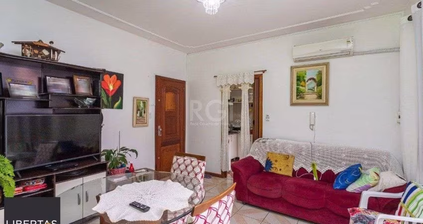 Apartamento de 2 dormitórios no Menino Deus
