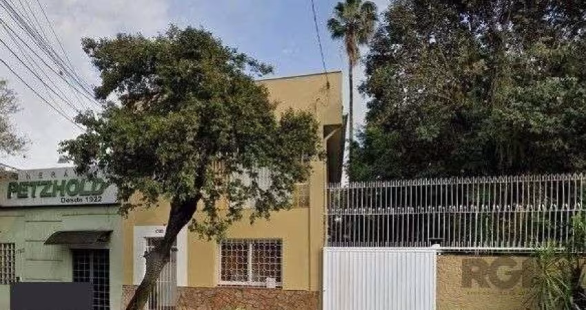 Casa comercial para alugar Navegantes Porto Alegre/RS