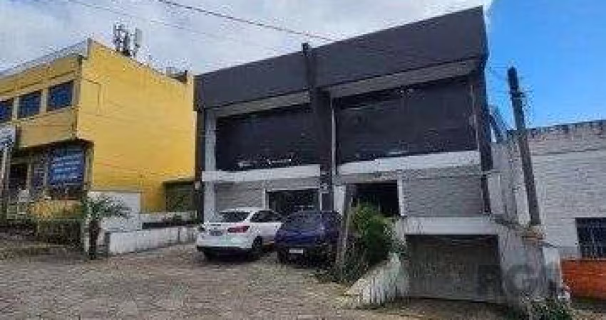 Loja com 450m² na Av Saturnino de Brito