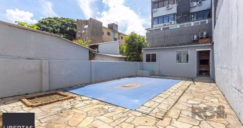 Casa com 2 dormitórios no bairro auxiliadora