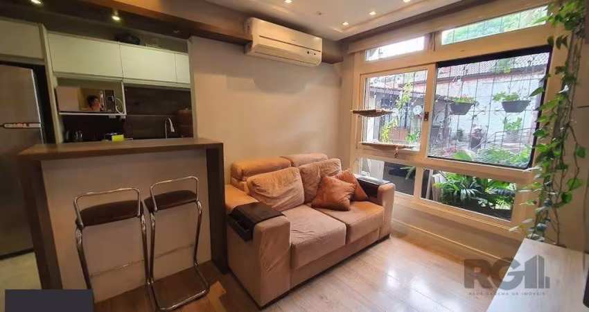 Apartamento com 3 quartos, vagas de garagem, semi mobiliado - 68m² no bairro Medianeira, Porto Alegre/RS