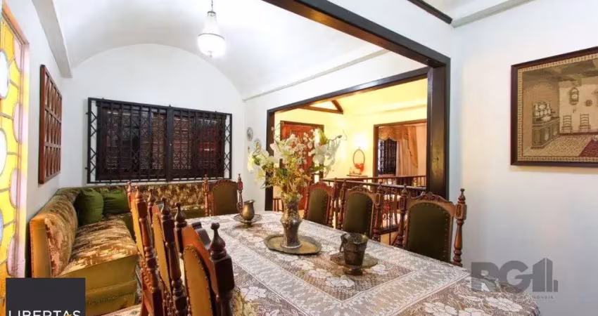 Casa com 5 quartos à venda na Rua Conselheiro Xavier da Costa, 3269, Ipanema, Porto Alegre