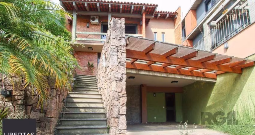 Casa de 3 dormitórios no Jardim Isabel com vista para o Guaíba.