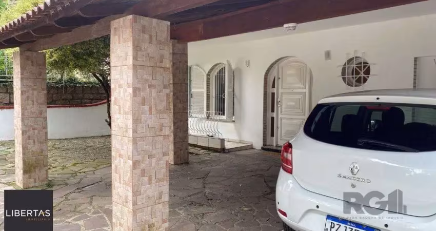 Casa com 3 quartos à venda na Rua Doutor Egydio Michaelsen, 96, Cavalhada, Porto Alegre