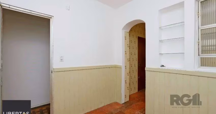 Apartamento 03 dormitórios no bairro santana em porto alegre.