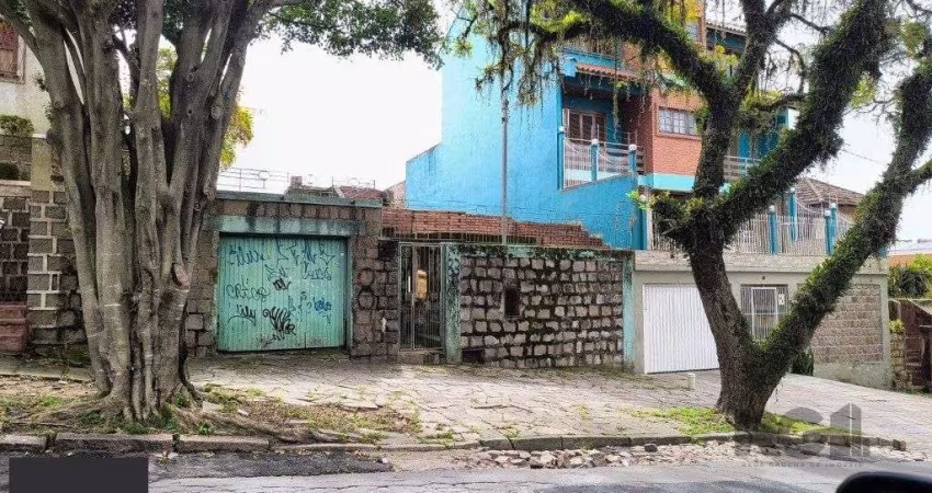 Vendo  terreno  no Bairro Partenon em Porto Alegre.