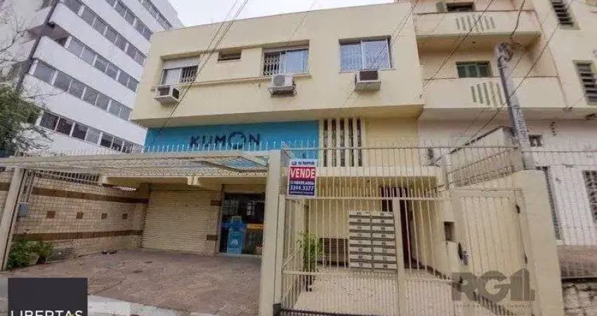 Apartamento com 3 quartos à venda na Rua Eudoro Berlink, 629, Auxiliadora, Porto Alegre