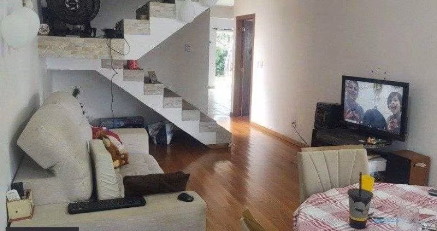 Excelente casa, 2 quartos,  ampla com 120m² de área privativa e 296,30m² de área total no Passo das Pedras