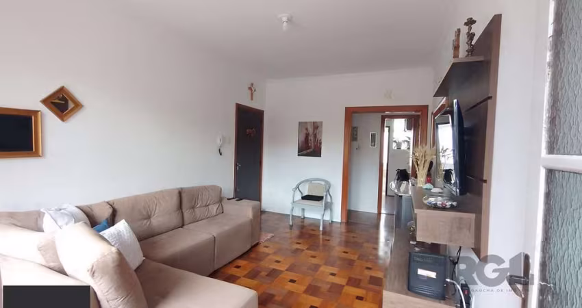Apartamento 2 dormitórios com vaga e sacada no Menino Deus