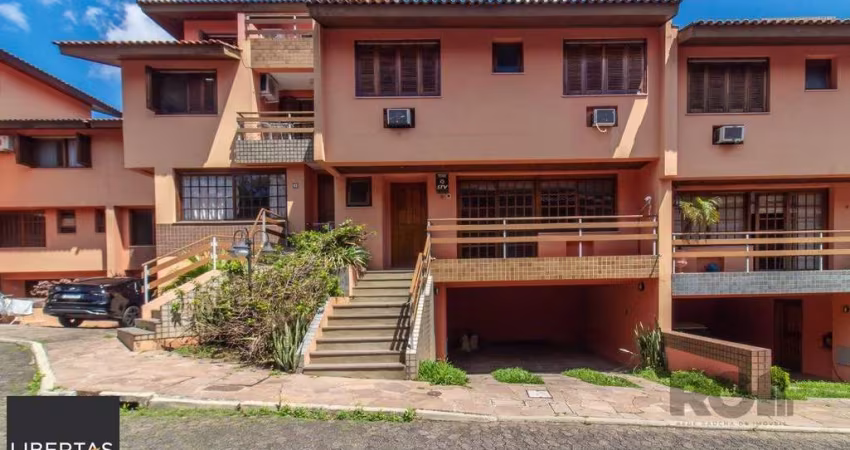 Casa de Condomínio em Menino Deus