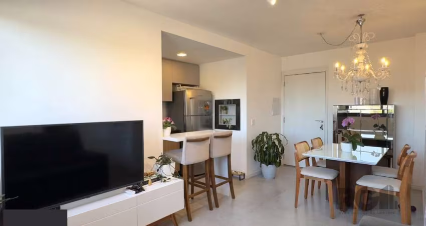 APARTAMENTO MOBILIADO 2 DORMITÓRIOS TRANSFORMADO EM 1 DORMITÓRIO, JUNTO AO MENINO DEUS