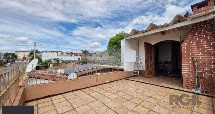 Casa com 4 dormitórios  no bairro Jardim Leopoldina