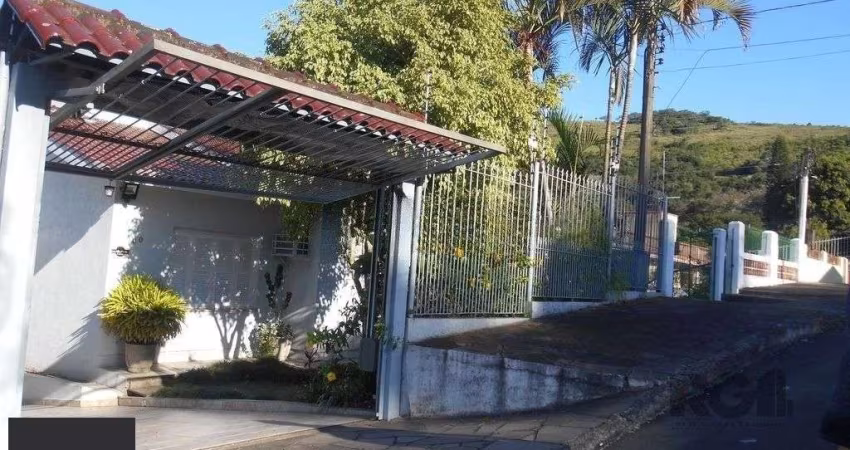 Casa 4 dormitórios no bairro Agronomia