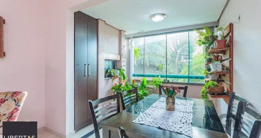 Apartamento 2 dormitórios  com 1 vaga no bairro Teresópolis em Porto Alegre