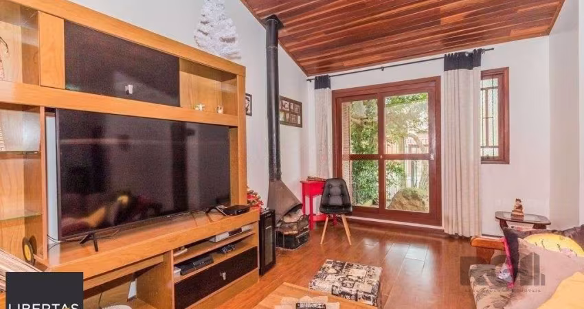 Casa 207m² - 3 dormitórios, 3 vagas no bairro Vila Nova