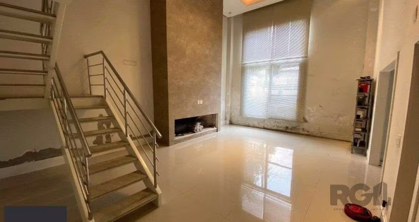Casa 189m² - 3 suítes, piscina, 5 vagas no bairro Teresópolis