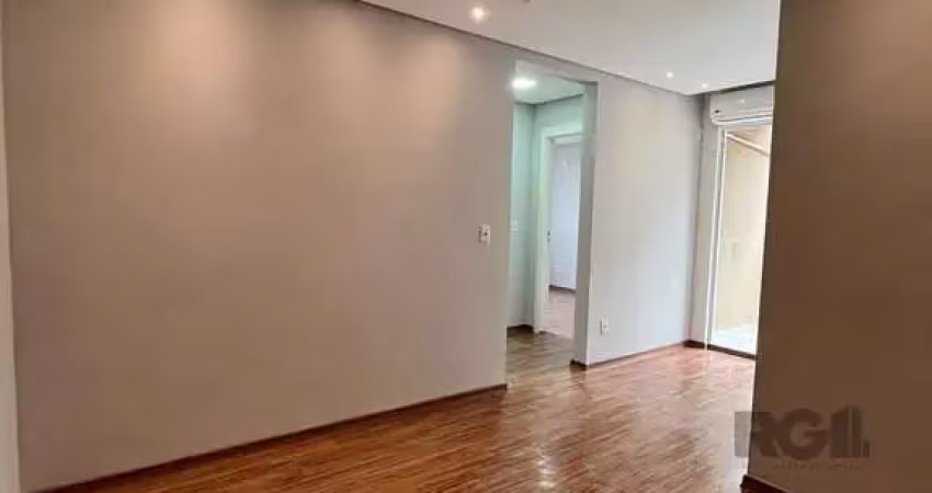 Ótima casa terrea,  2 dormitórios , 2 vagas de garagens bairro hipica em porto alegre