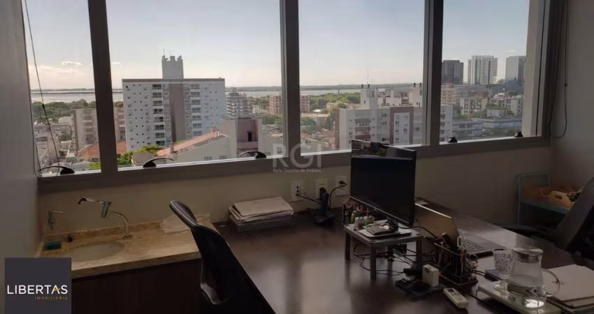 Sala comercial com vista para o Guaíba no Getúlio Vargas Prime Office.