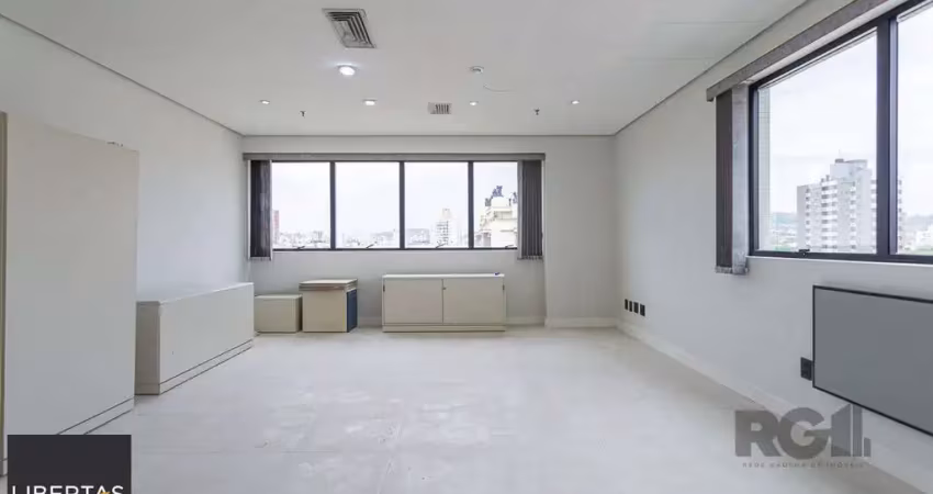 Sala comercial e uma vaga de garagem no bairro menino deus em porto alegre