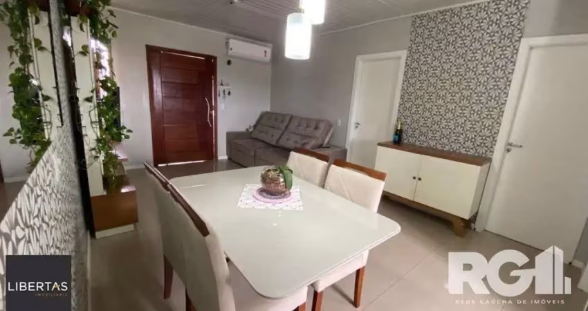 Casa com 2 quartos à venda na Rua Seis de Novembro, 2010, Mário Quintana, Porto Alegre