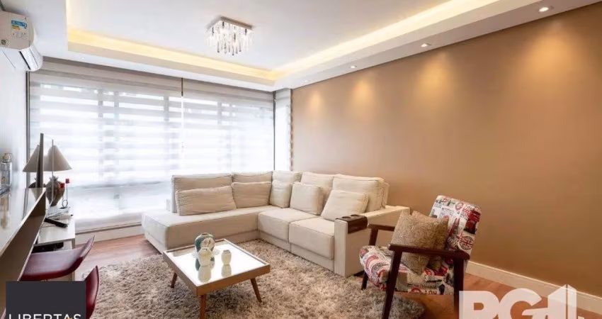 Apartamento de 3 dormitórios com suíte e churrasqueira, lavabo e 2 vagas de garagem.