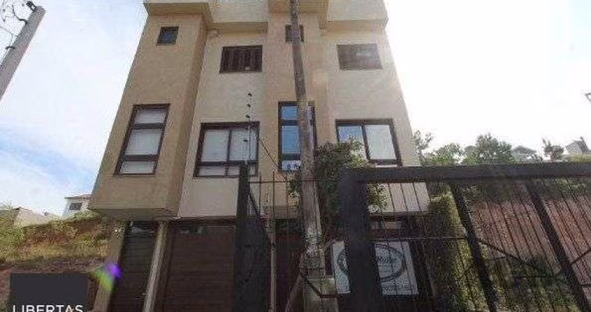 Casa para Venda - 180m², 3 dormitórios, sendo 3 suites, 3 vagas - Hípica
