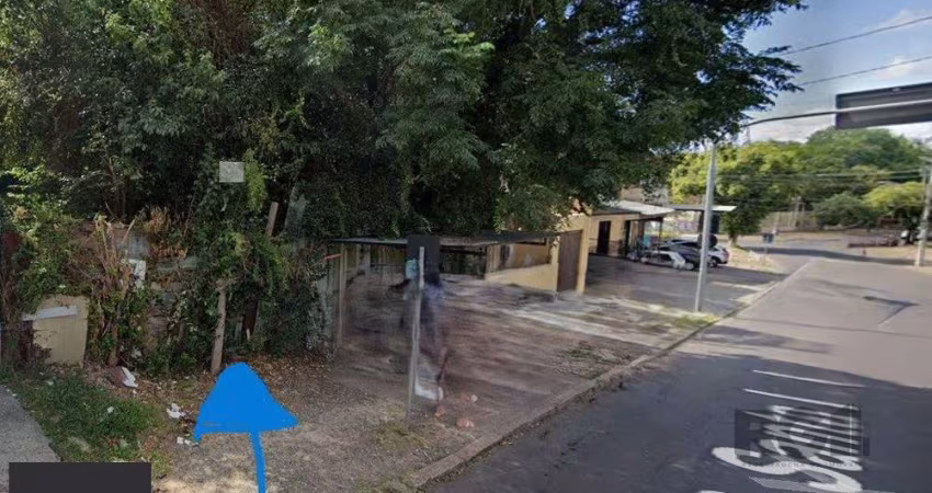 Terreno medindo 13.20m de frente e 30m de fundos.