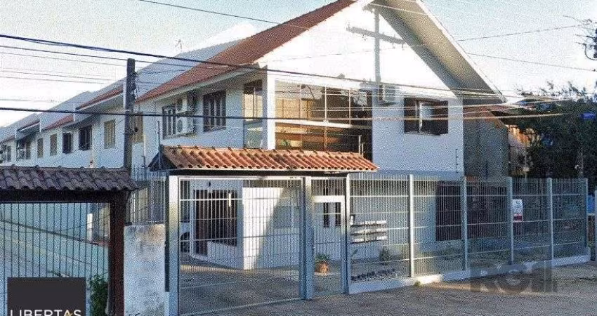 Casa de Condomínio em Vila Nova