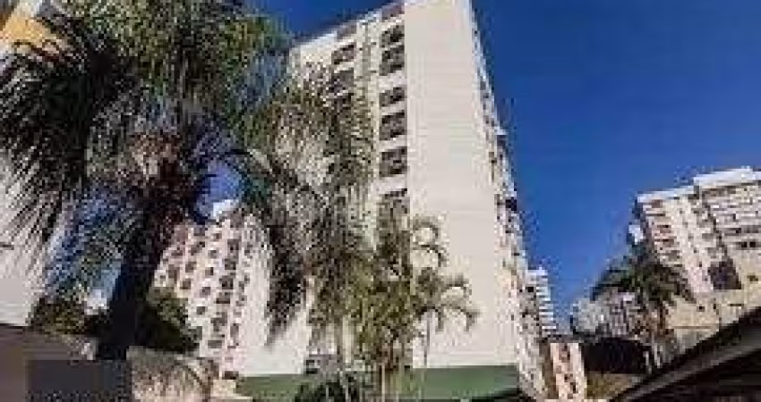 Apartamento de 72m² com 2 dormitórios, no bairro no bairro Mont Serrat.