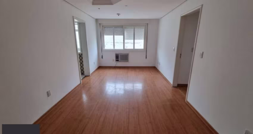 Apartamento 02 Dormitórios e 01 Vaga Próximo a Avenida Ipiranga