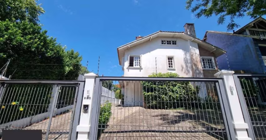 Casa para Venda - 189.4m², 4 dormitórios, sendo 1 suites, 2 vagas - Jardim Isabel