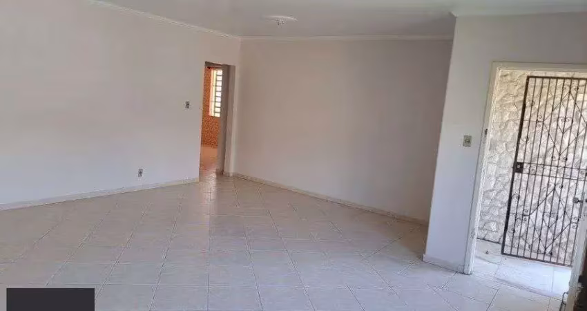 Casa com 3 quartos à venda na Rua Paulo Blaschke, 595, Jardim Itu Sabará, Porto Alegre