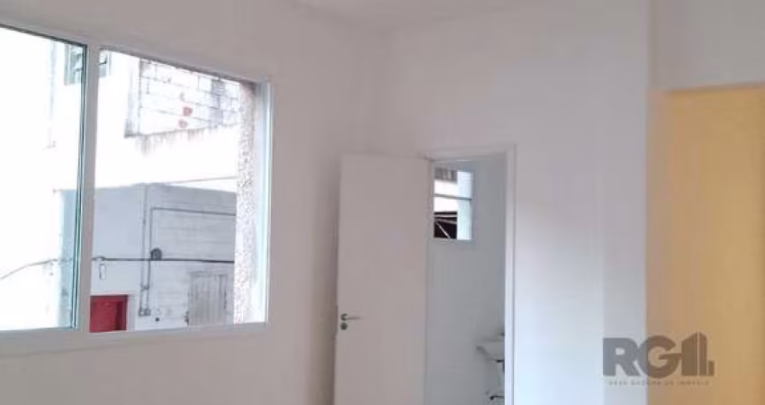 Raridade, apartamento 3 dormitórios,reformado, desocupado,no Centro