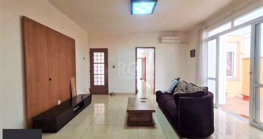 Apartamento de 3 dormitórios, Bairro Menino Deus