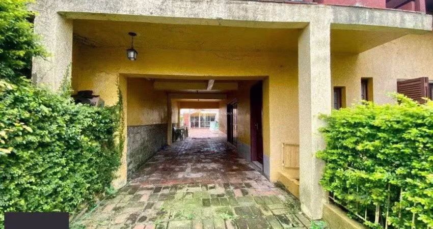 Casa com 3 quartos à venda na Rua Agulhas Negras, 41, Coronel Aparício Borges, Porto Alegre