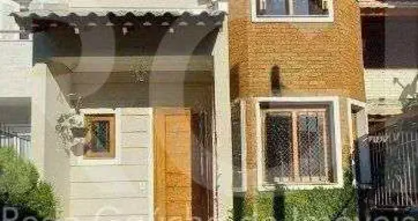 Casa com 3 quartos à venda na Rua Jayme Saul de Borba, 10, Espírito Santo, Porto Alegre