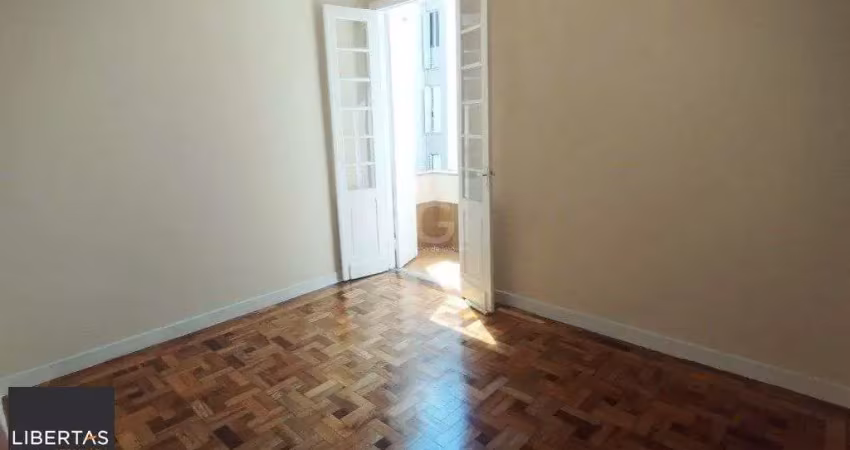 Apartamento - 2 dorms. - 62,60 m² -   centro histórico