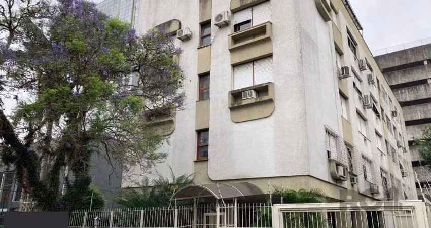 Apartamento - 3 dormitórios - 144,71 m² - menino deus