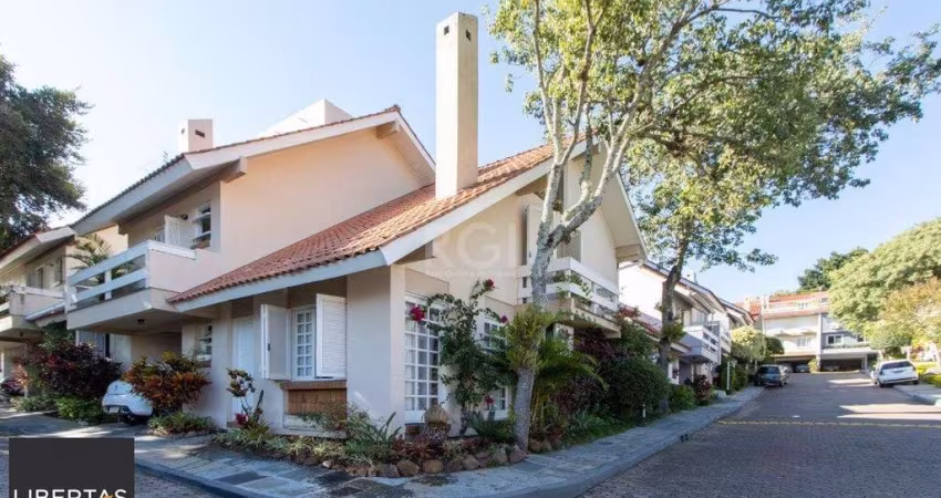 Casa de Condomínio em Vila Conceição