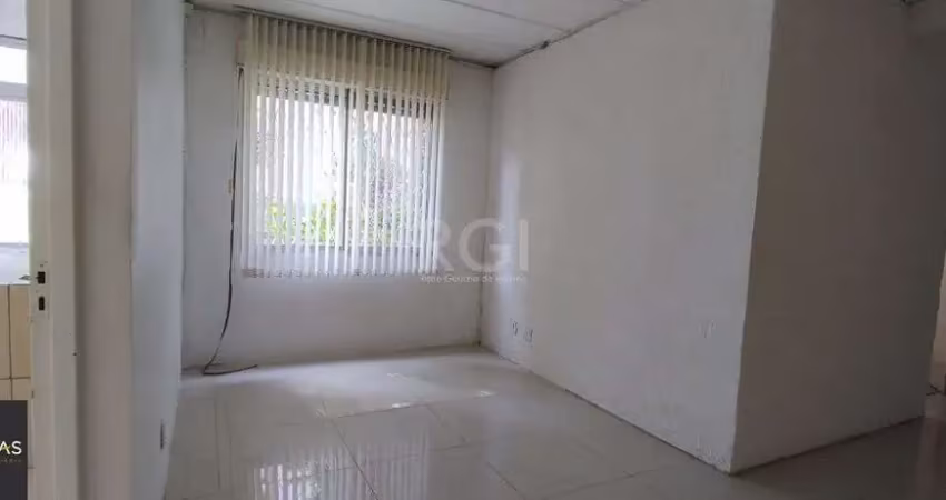 Apartamento com 3 dormitórios, 1 banheiro social e 1 vaga/box