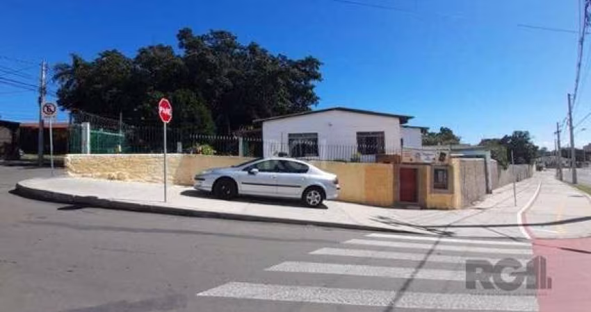 Casa para Venda - 60m², 2 dormitórios, Cristal