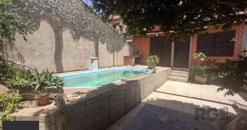 Casa 4 dormitórios, Bairro Cavalhada.