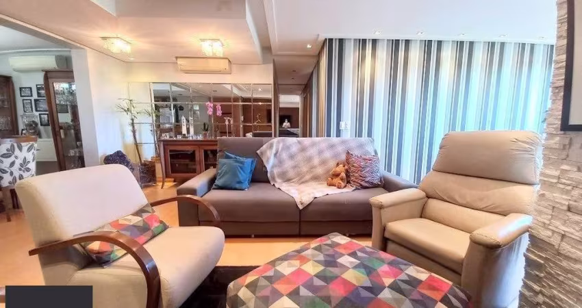 Apartamento para Venda - 180.94m², 4 dormitórios, sendo 3 suites, 2 vagas - Centro Histórico