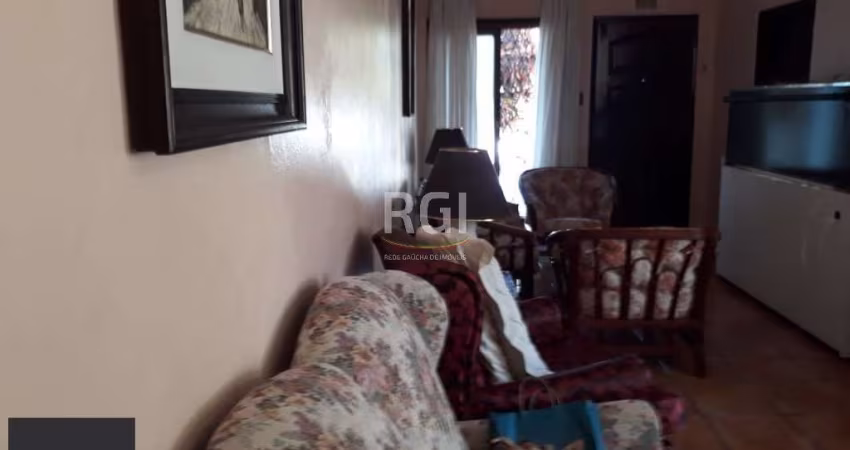 Casa para Venda - 200m², 3 dormitórios, sendo 1 suites, 1 vaga - Santana