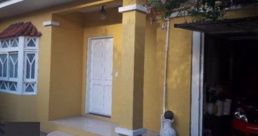 Casa para Venda - 176m², 2 dormitórios, 4 vagas - Santana