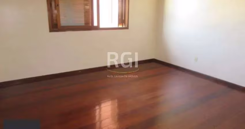 Casa condominio para venda - 383.4m², 5 dormitórios, sendo 2 suites, 3 vagas - nonoai